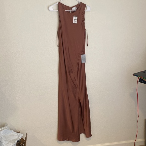 Socialite High Low Satin Maxi Trapeze Dress medium - Picture 2 of 10